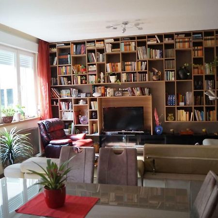 Mamini'S Apartment Budapest Bagian luar foto